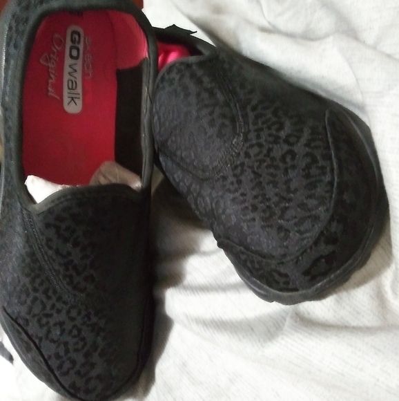 skechers go walk original